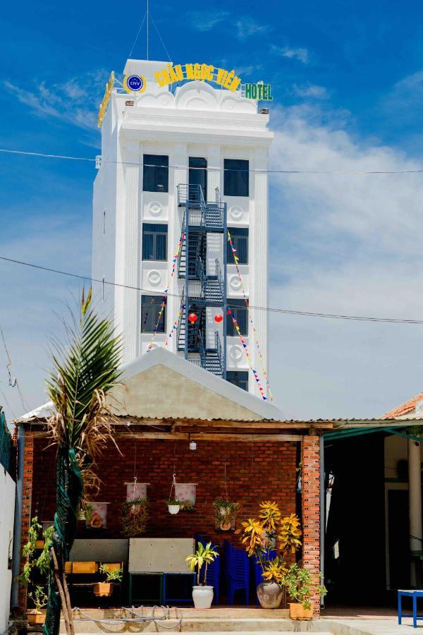 Chau Ngoc Vien Hotel - Bien My Khe - Quảng Ngãi Eksteriør billede